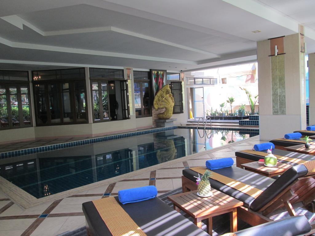 Pattaya Loft Hotel Bagian luar foto